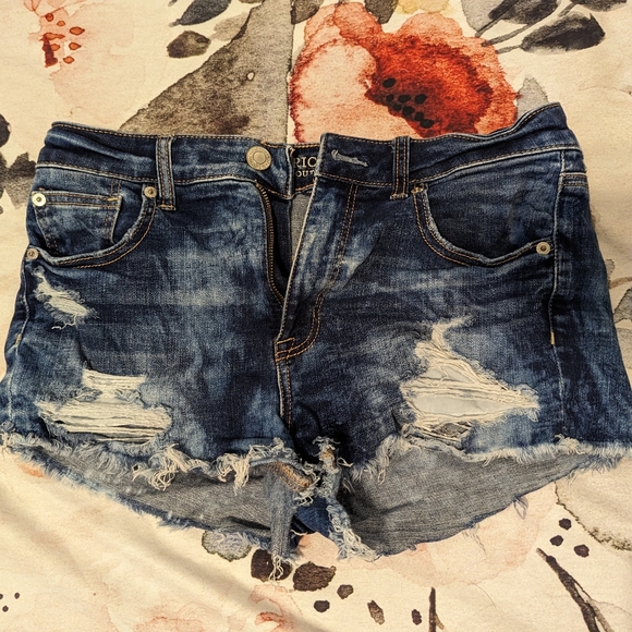 Hi-rise Shortie American Eagle Shorts Size 8 - Picture 1 of 12